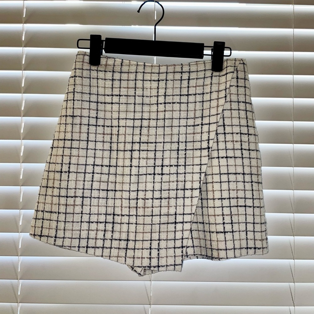 NWT Abercrombie & Fitch Tweed Plaid Mini Skort - Size Extra Small